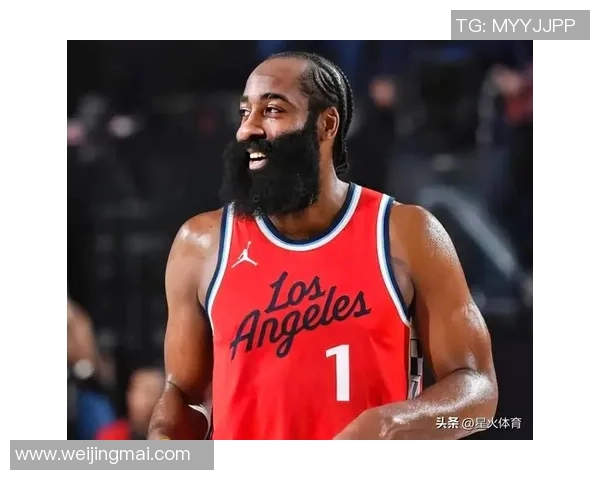 詹姆斯哈登的篮球之路与职业生涯的辉煌成就分析